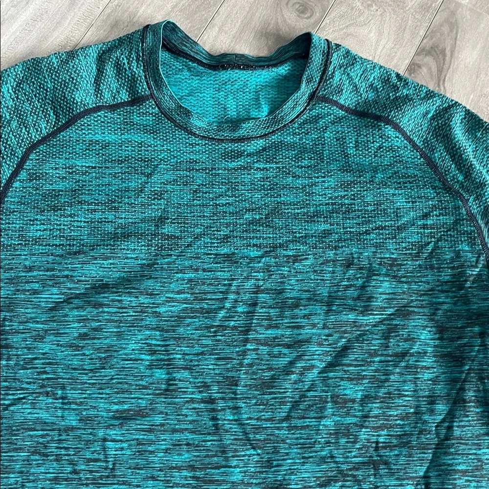 Lululemon Metal Vent Tech Long Sleeve
Spirit Green / Black - Picture 6 of 12